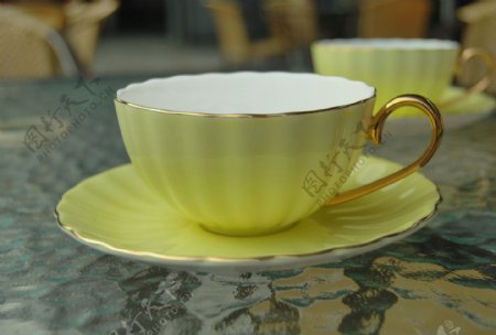 鹅黄骨瓷咖啡杯图片