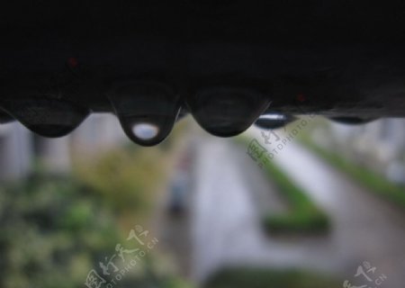 水滴摄影图片