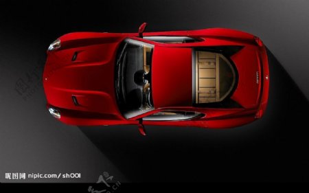 红色法拉利599GTB跑车图片