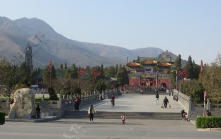 中岳庙前景图片