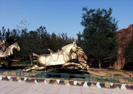 铜马雕塑图片