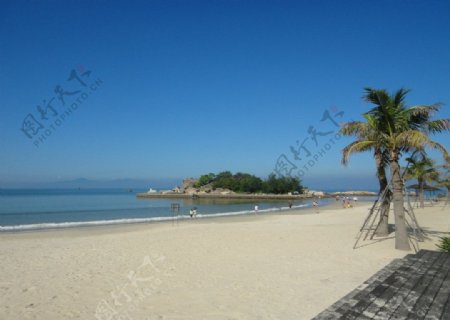 巽寮湾阳光海滩蓝天图片