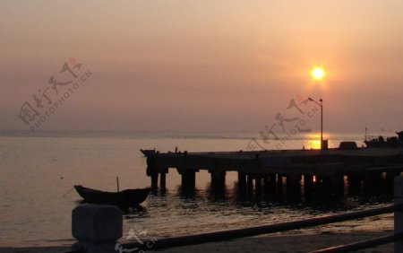 汕尾码头夕阳美景图片