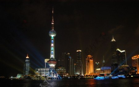 上海浦东东方明珠夜景图片