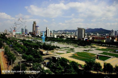 济南泉城广场图片