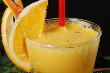一级鲜榨橙汁图片