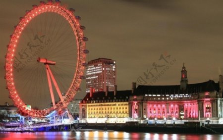 伦敦泰晤士河摩天轮夜景图片