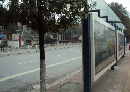 郴州公交站台图片