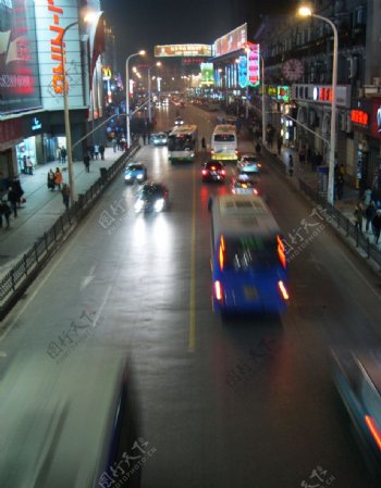 武汉江汉路步行街夜景图片