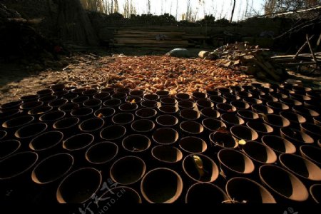 新疆伊犁富蕴传统艺术冶陶1图片