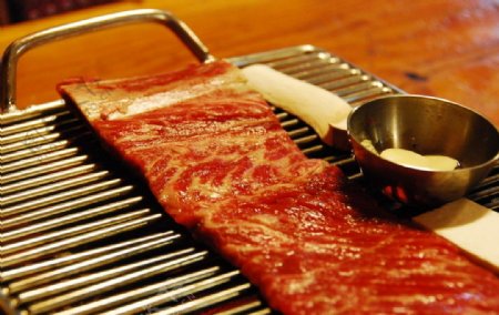 韩国首尔烧牛肉图片