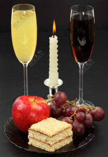 红酒果汁水果图片