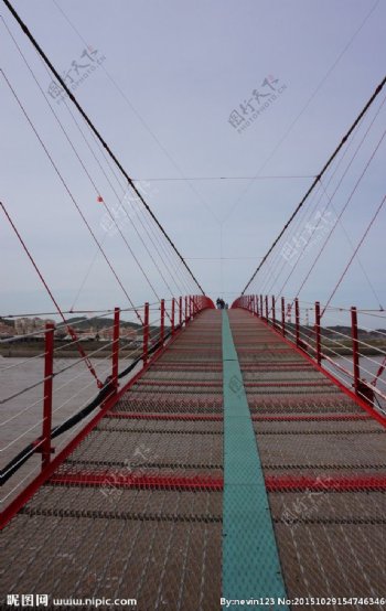 铁吊索桥