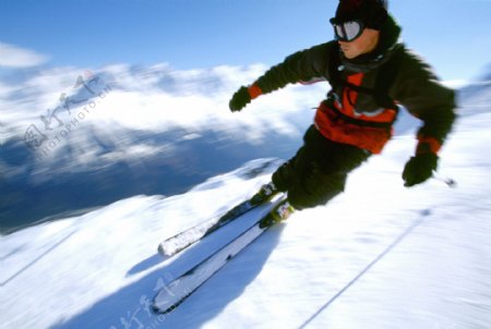 享受滑雪男人PSD素材图片