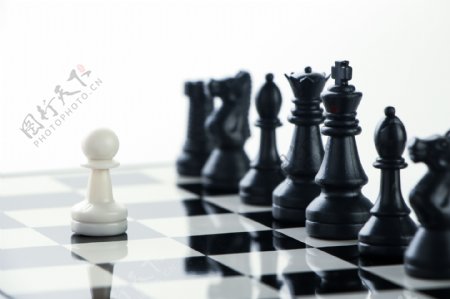 经典黑白象棋图片