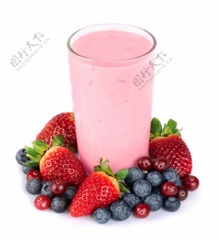 水果与粉色果汁图片