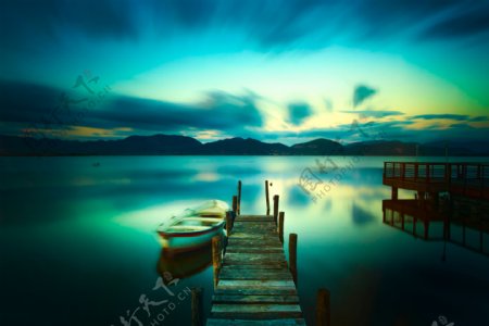 唯美山水湖泊景色高清图片