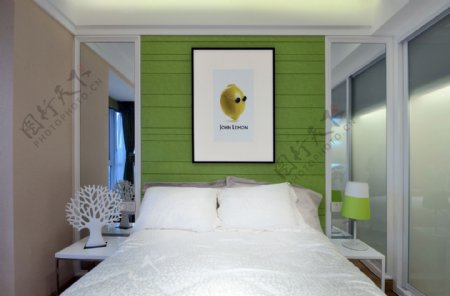 现代时尚卧室家装效果图