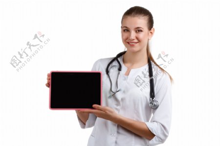 拿着平板电脑的医生图片