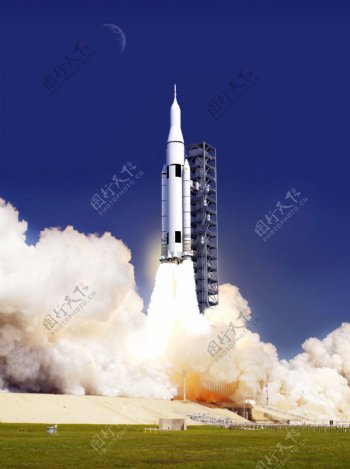 运载火箭发射图片