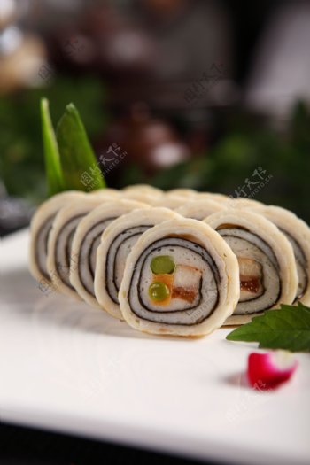 寿司鳗鱼卷