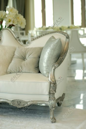 现代轻奢欧式风格玄关椅子高清图片素材