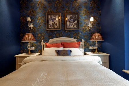欧式卧室深蓝色装修效果图