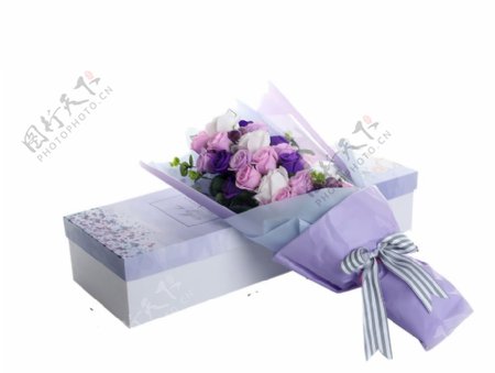 纸盒包装粉色花朵花朵花束实物元素