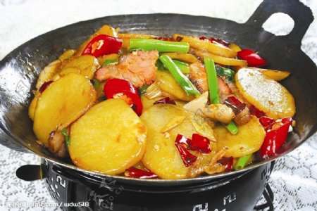 干锅土豆美食食品烹饪