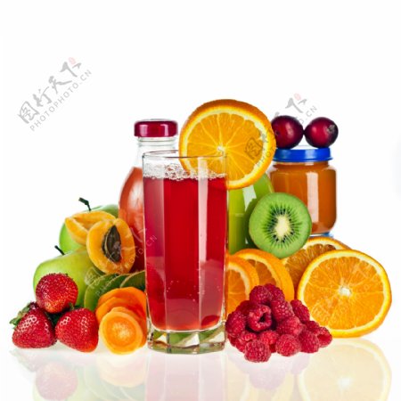 美丽的水果果汁