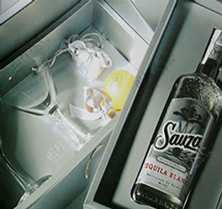 精品酒类包装盒