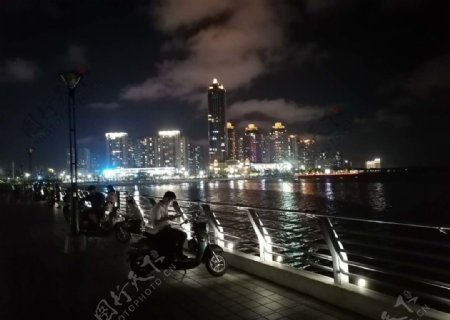 湛江最美海滨夜景