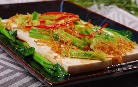 豫菜银鱼仔丝瓜蒸山水豆腐图片