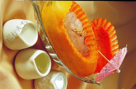 浙菜夏威夷木瓜炖雪蛤图片