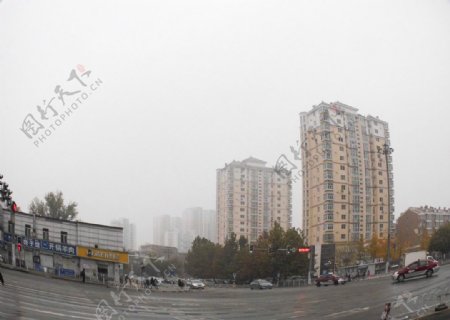 城市雾霾图片