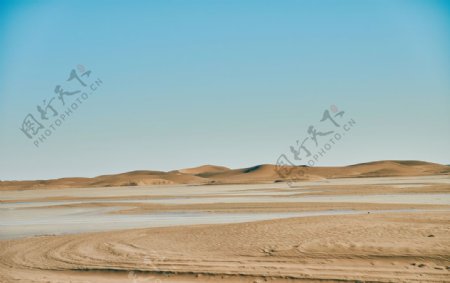 沙漠湖水摄影图图片