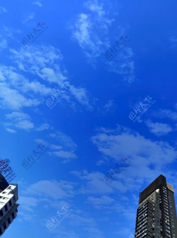 蓝天白云建筑图片