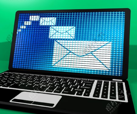 笔记本电脑显示电子邮件或联系电子邮件图标