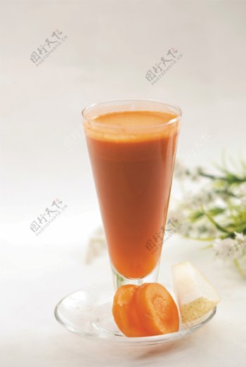 胡萝卜汁润喉清肺图片
