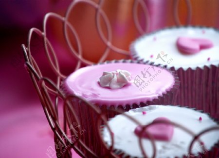 粉色小蛋糕图片