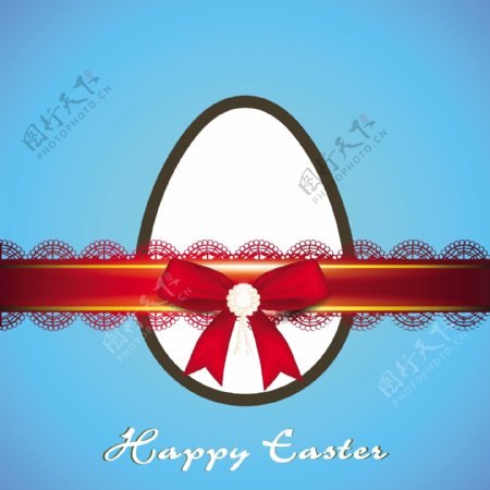 复活节快乐的背景或卡在蓝色背景上的红色缎带的创意和装饰蛋
