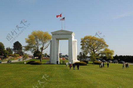 加拿大与美国交界处标志图片