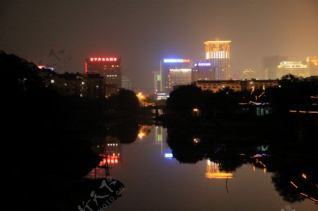 城市夜景图片