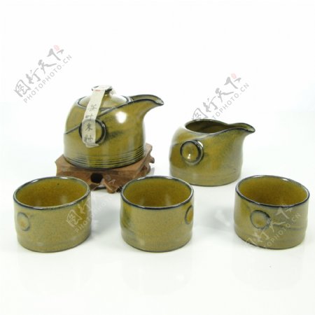 茶叶末釉茶具图片
