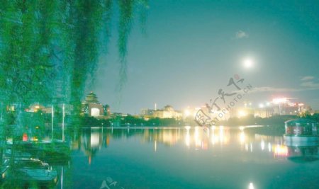 北京莲花池夜景