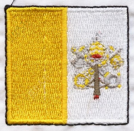 绣花梵蒂冈国旗黄色白色家纺免费素材