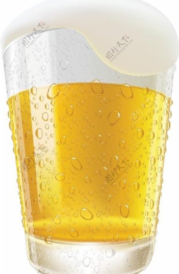 AI格式很受欢迎的啤酒和啤酒杯矢量素材