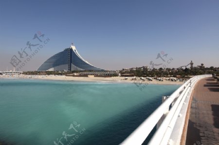 迪拜棕榈岛的海滩图片