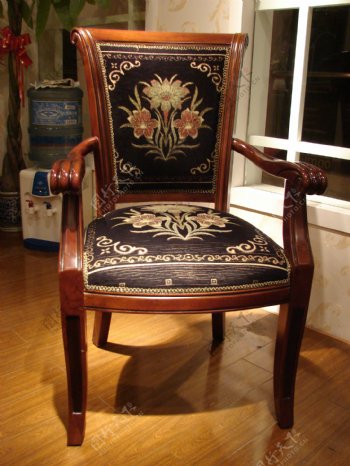 经典欧式家具坐椅图片