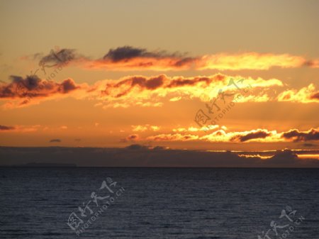 海洋落日景色图片